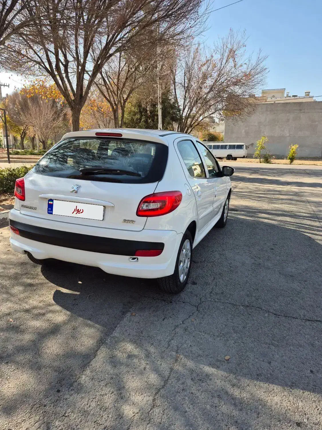 207  tu3|خودرو سواری و وانت|شیراز, پودنک|دیوار
