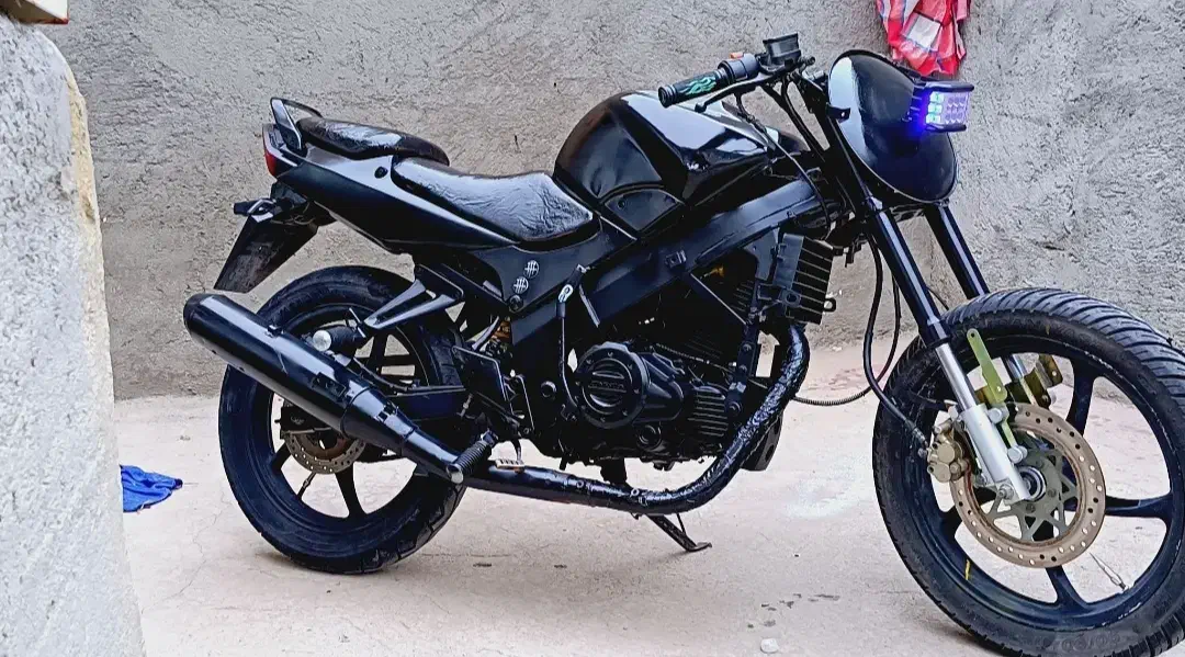 موتور سیکلتت|موتورسیکلت|اهر, |دیوار