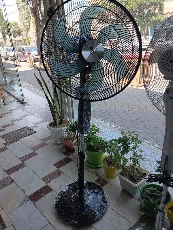 پنکه|پنکه و تصفیهکنندهٔ هوا|اردبیل, |دیوار