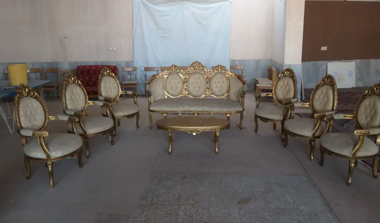 مبل|مبلمان خانگی و میز عسلی|اصفهان, جلفا|دیوار