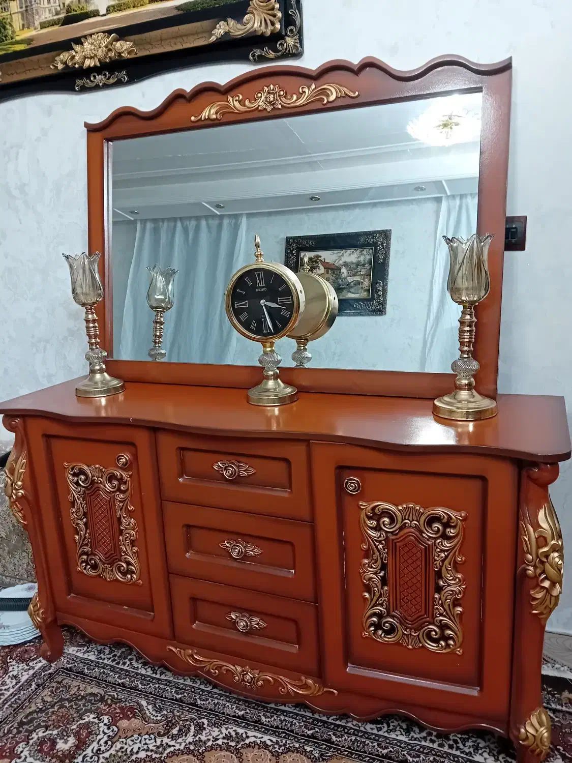 میز کنسول با ساعت  ۲ عدد شمدان|بوفه، ویترین، کنسول|ساوه, |دیوار