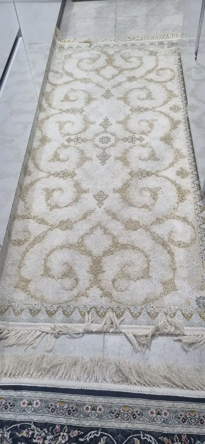 فرش یک متری در یک ونیم|فرش|قم, شهرک فاطمیه|دیوار