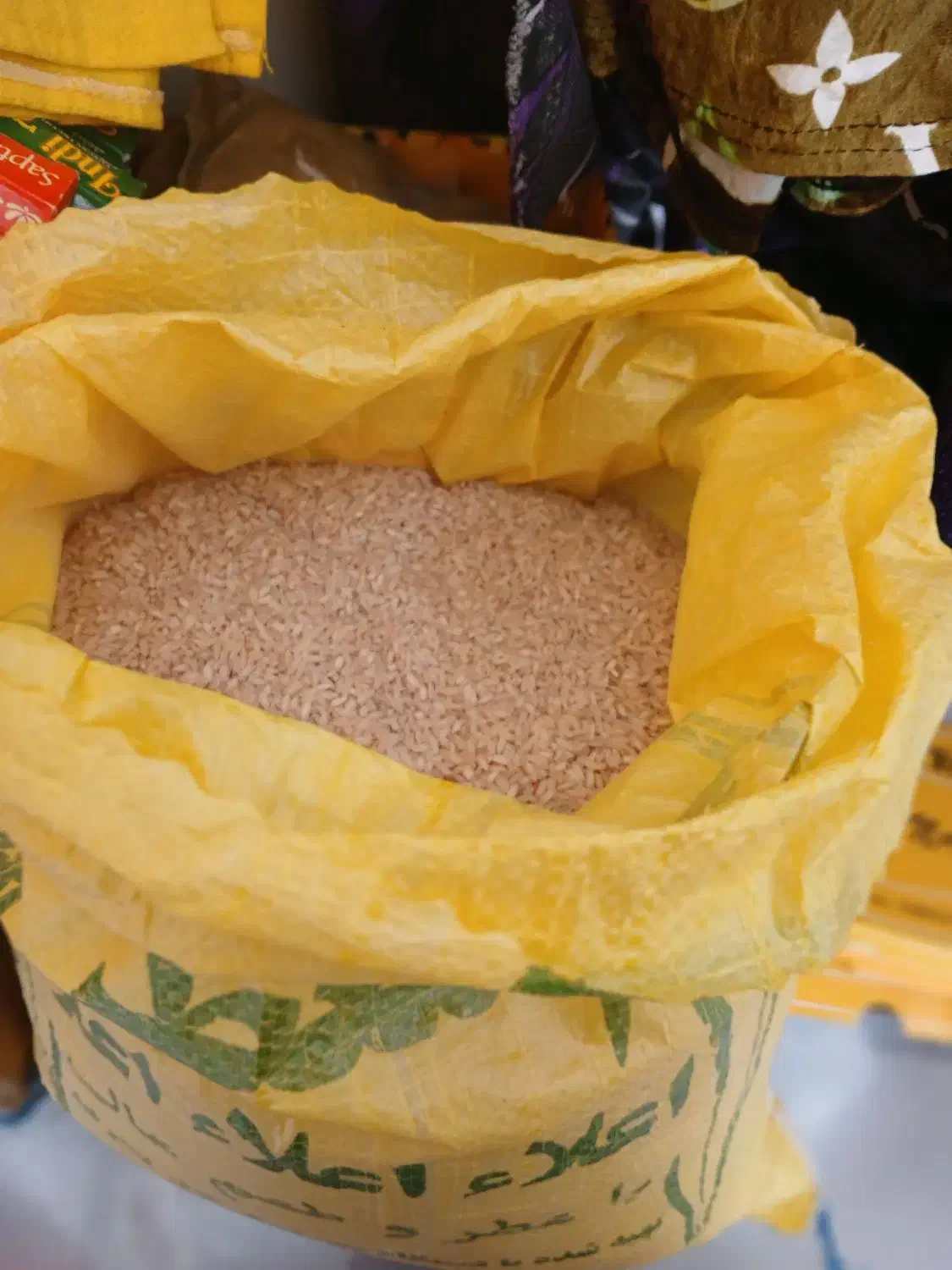 برنج عنبوری دانه بلند کاملا تمیز|خوردنی و آشامیدنی|اهواز, شهرک رزمندگان|دیوار