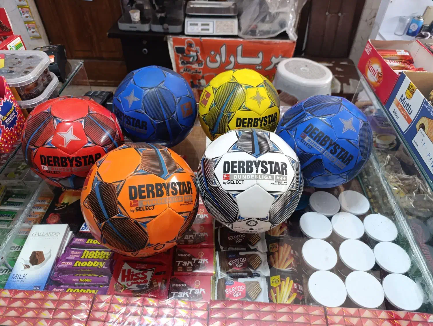 توپ اصل 48 تیکه دور دوخت|ورزش‌های توپی|رباط‌کریم, شهرک صنعتی پرند|دیوار