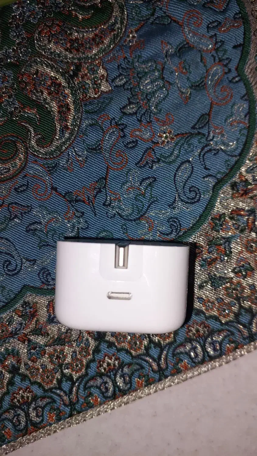 آداپتود اورجینال ۲۰ وات|لوازم جانبی موبایل و تبلت|تهران, بازار|دیوار