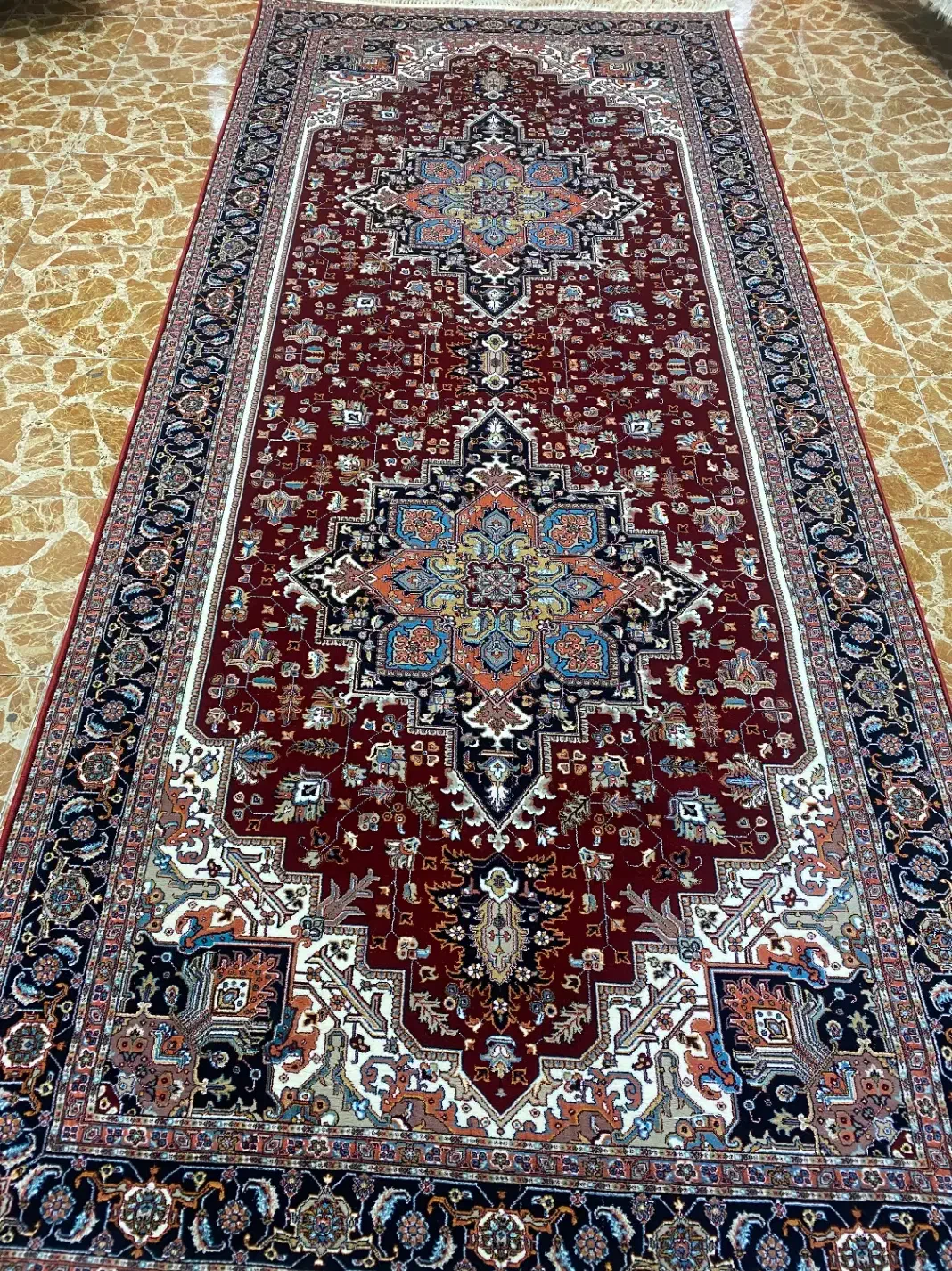 فرش180*200 150*350هریس لاکی تمام نخ(فرش کریم زاده)|فرش|تبریز, |دیوار