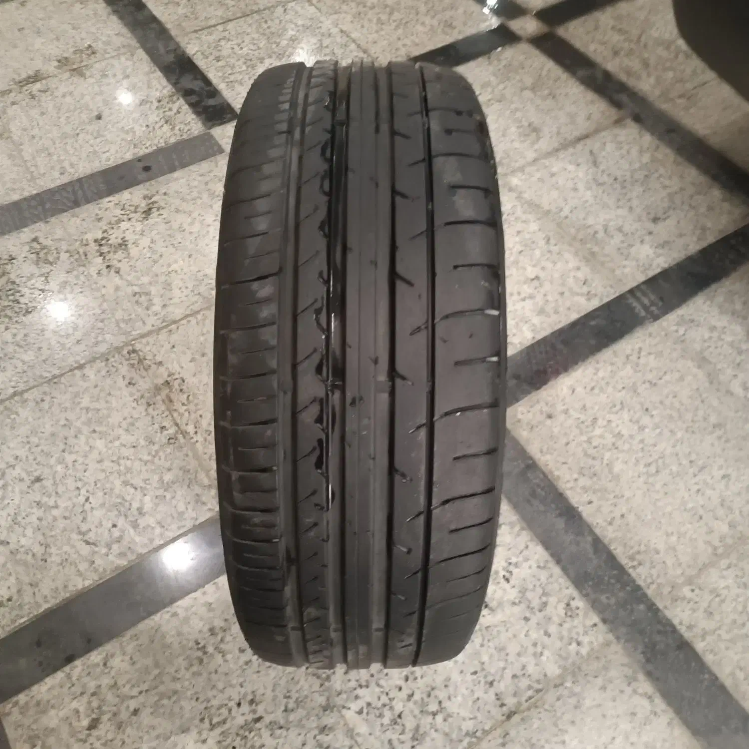 یک جفت لاستیک bmw X4 70درصد|قطعات یدکی و لوازم جانبی|اهواز, شهرک نفت|دیوار