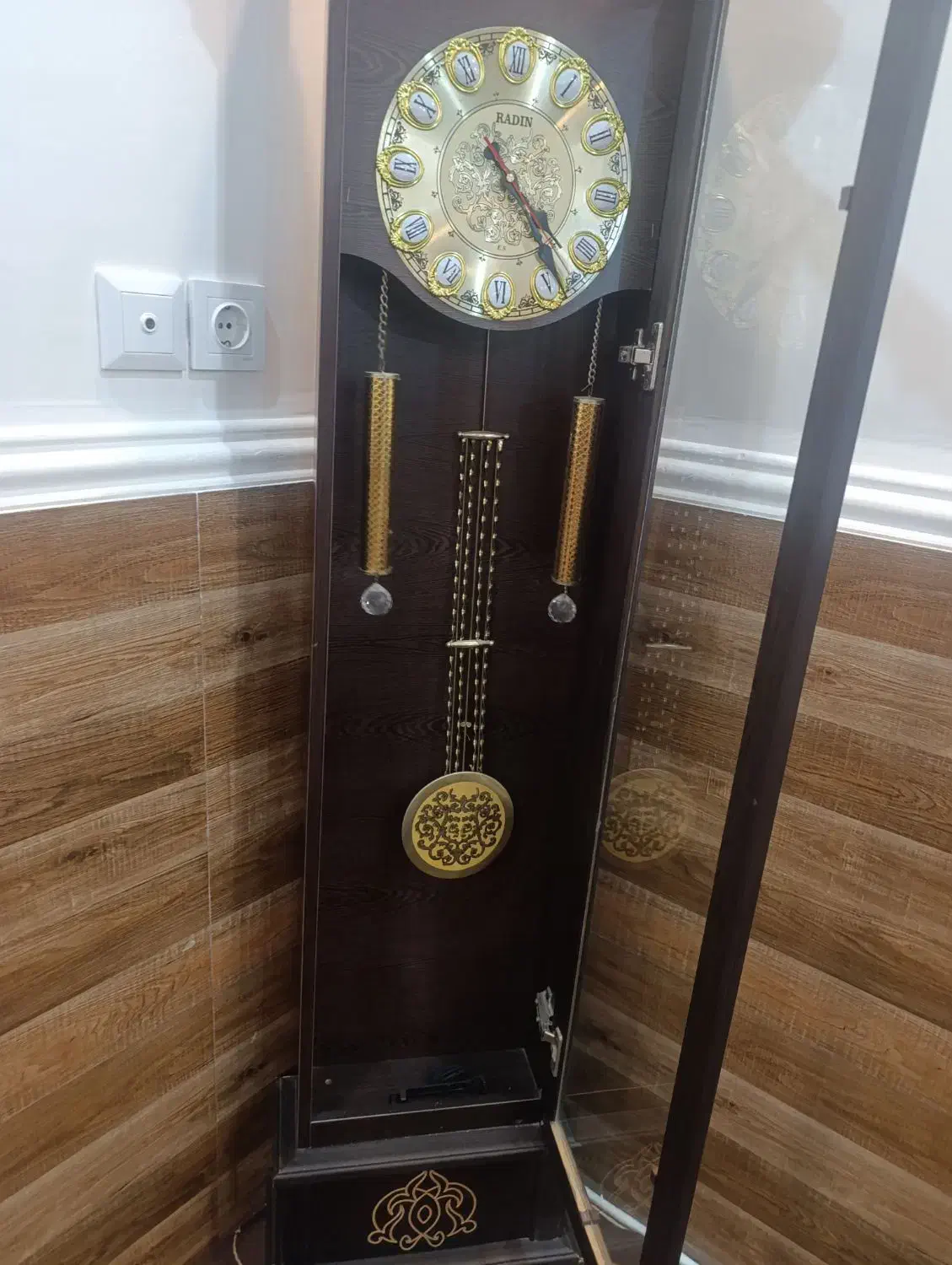 ساعت ایستاده|ساعت دیواری و تزئینی|گرگان, |دیوار