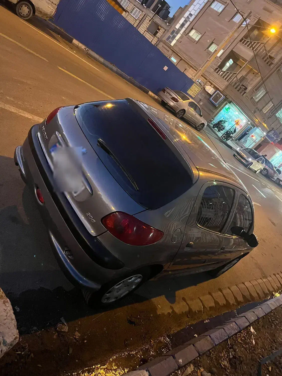 پژو ۲۰۶تیپ ۵ مدل ۹۳|خودرو سواری و وانت|تبریز, |دیوار