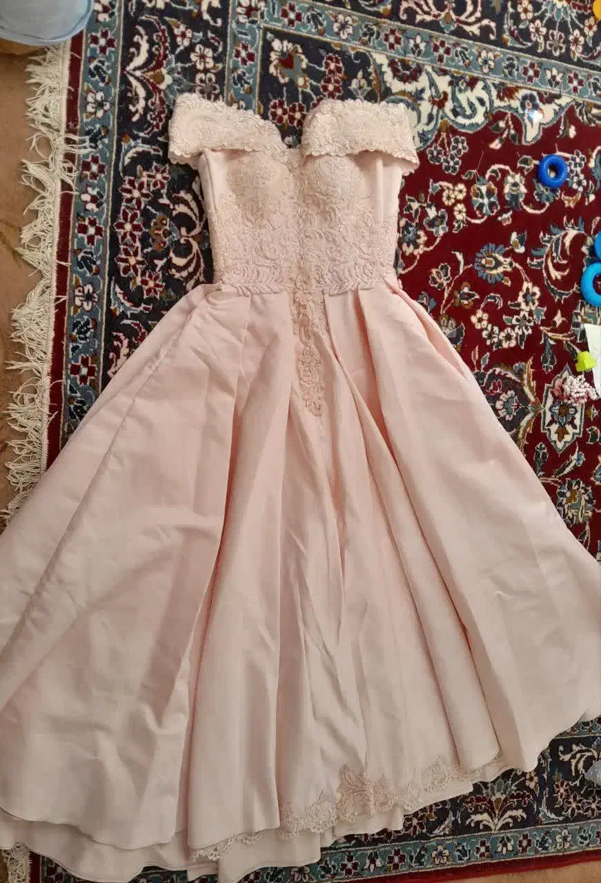 پیراهن عقد|لباس|گناباد, |دیوار