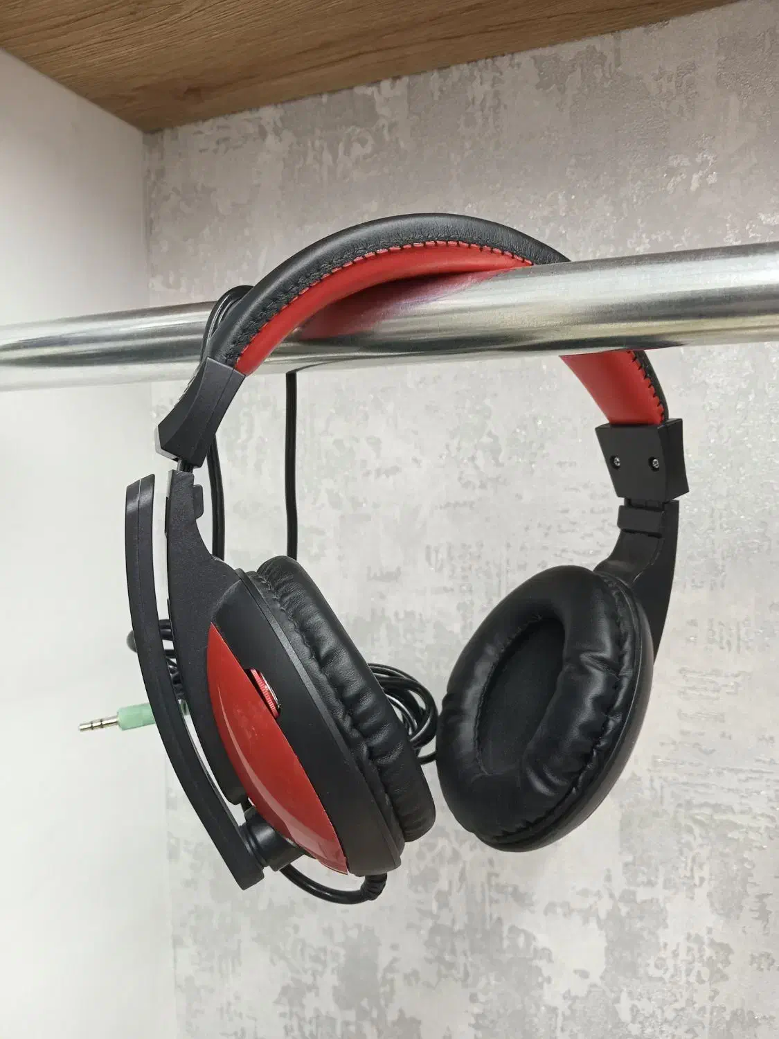 هدفون گیمینگ|لوازم جانبی موبایل و تبلت|فولادشهر, C4|دیوار