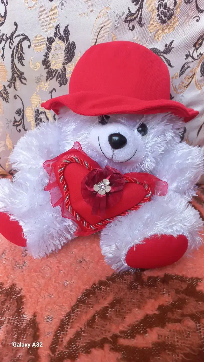 عروسک های پولیشی|اسباب‌‌بازی|رباط‌کریم, رباط‌کریم|دیوار