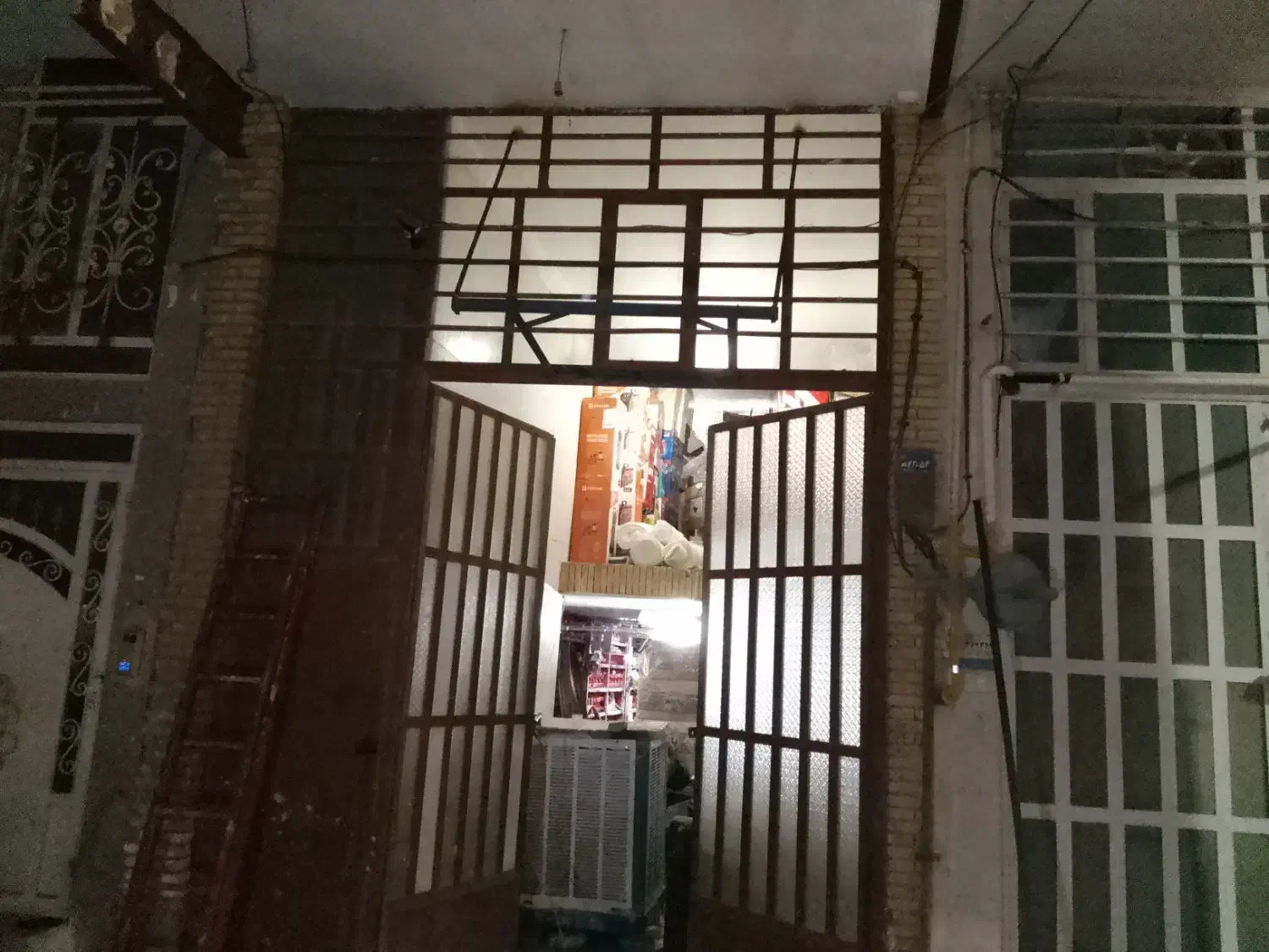 جوشکاری،سیار،خوش قول،باانصاف|خدمات پیشه و مهارت|یزد, |دیوار