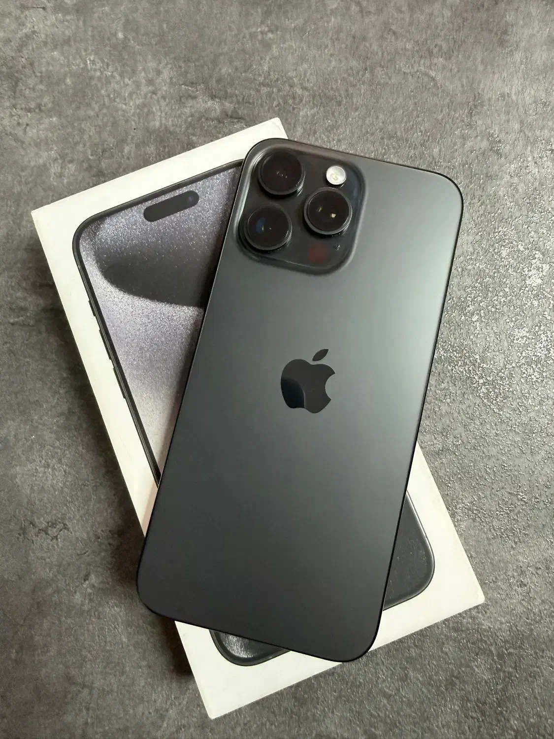 iphone 15 Pro Max 256 Black|موبایل|تهران, میرداماد|دیوار