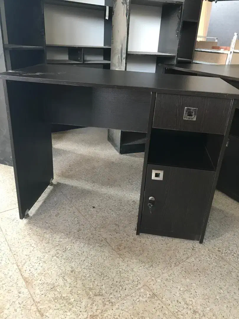 میز تحریر وکامپیوتر|میز تحریر و کامپیوتر|کرمان, |دیوار