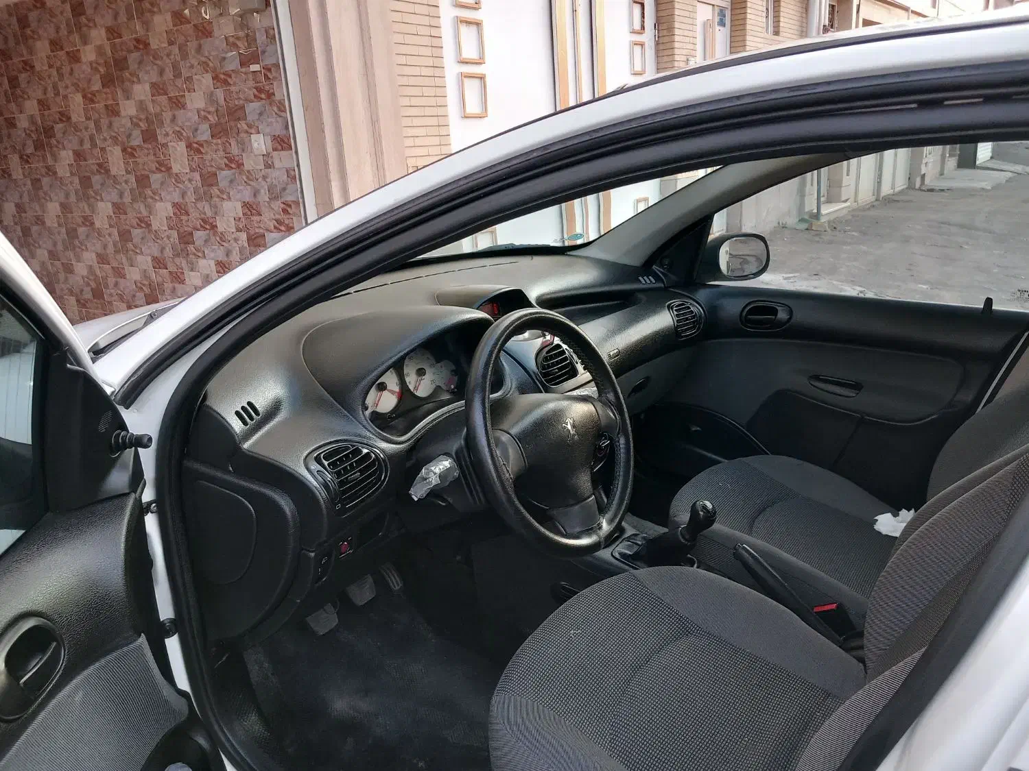 پژو ۲۰۶ مدل ۹۴|خودرو سواری و وانت|رفسنجان, |دیوار