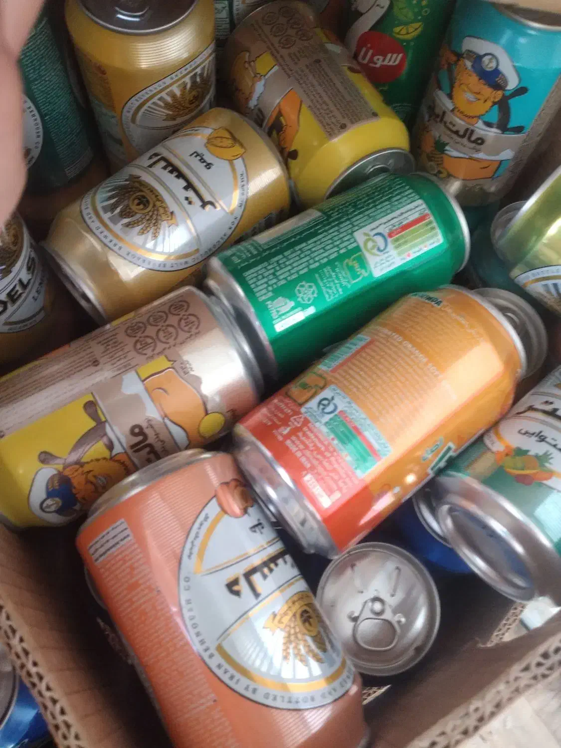 نوشابه|خوردنی و آشامیدنی|فولادشهر, B2|دیوار