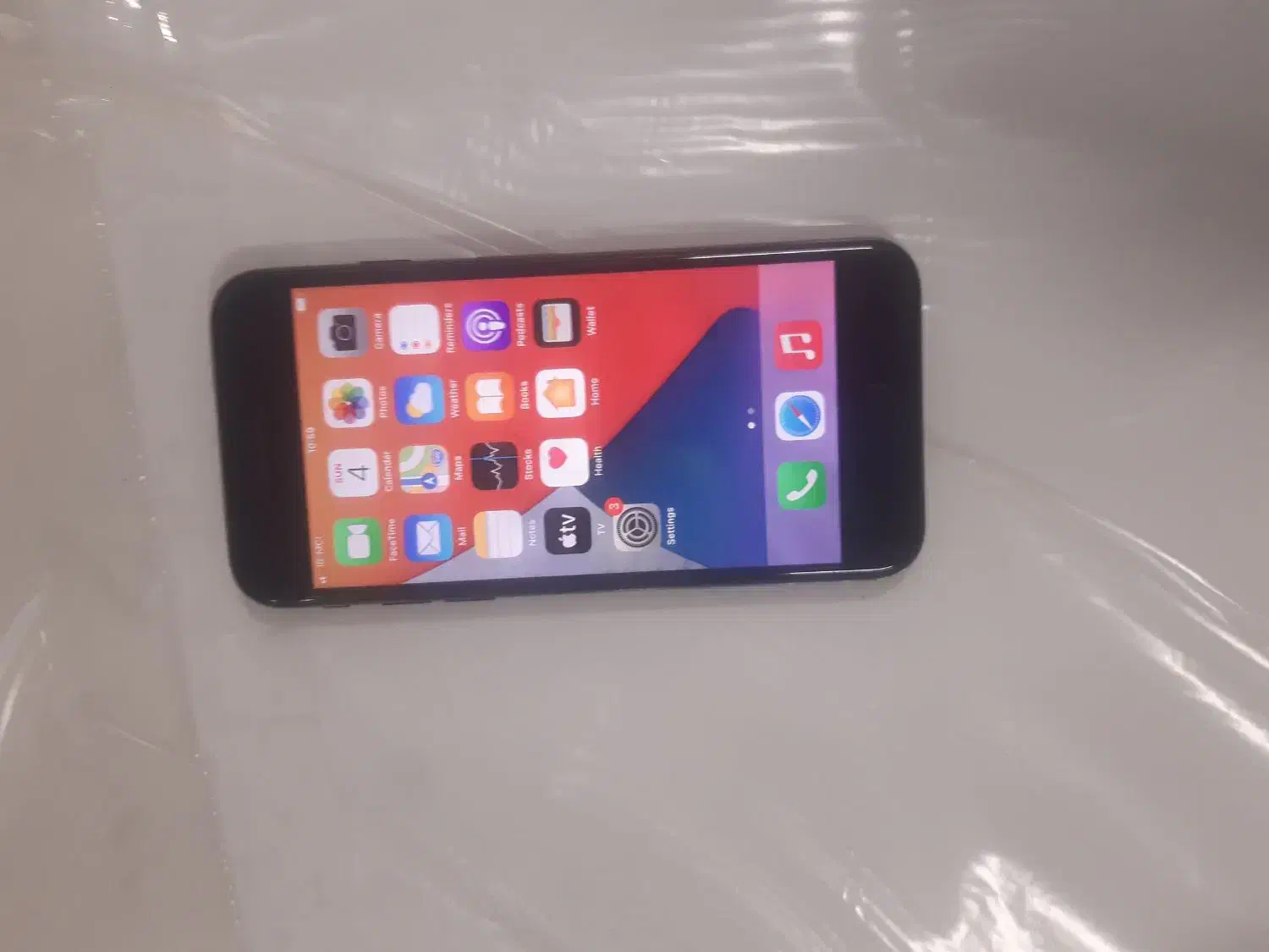 گوشی آیفون se2020|موبایل|اصفهان, دوطفلان|دیوار