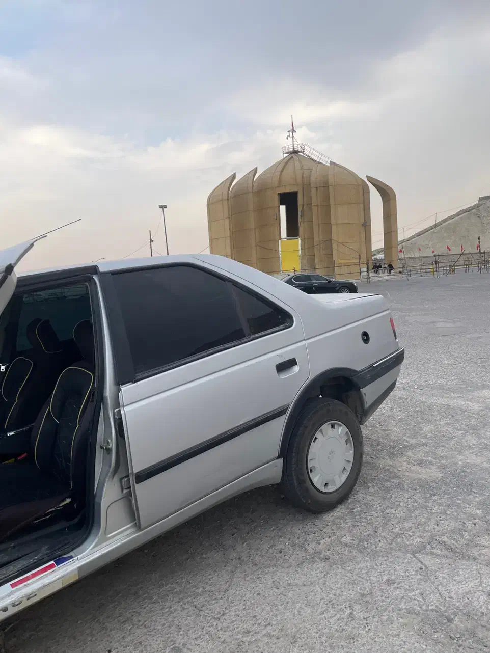 405  مدل 86 دوگانه فابریک|خودرو سواری و وانت|قم, چهار مردان|دیوار