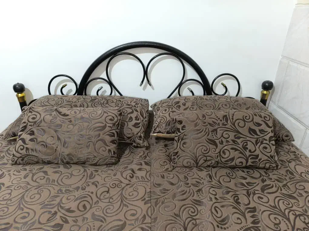 ست کامل به قیمت مناسب|تخت و سرویس خواب|محلات, |دیوار