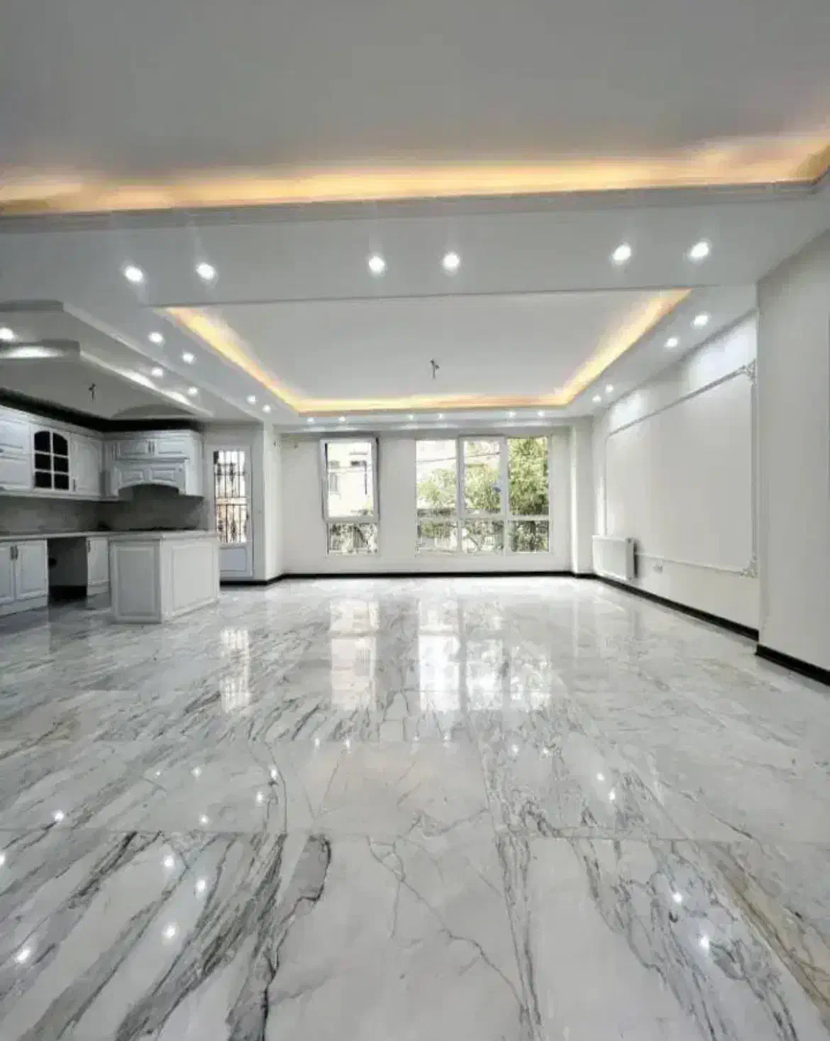 ۱۵۴ متر ۳ خواب کلید نخورده