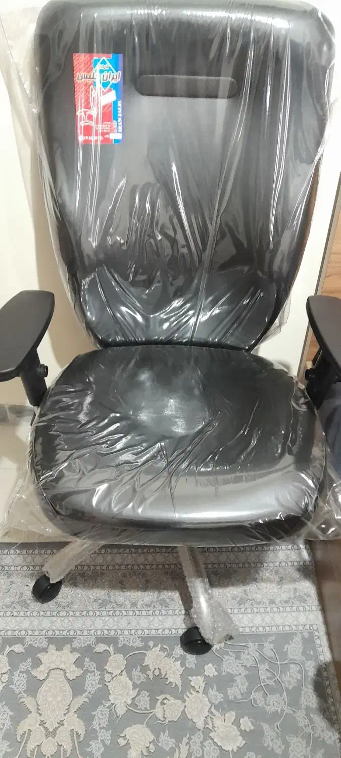 صندلی کامپیوتر|میز تحریر و کامپیوتر|اسلام‌شهر, مسکن مهر اسلاشهر (شهرک امام خمینی)|دیوار