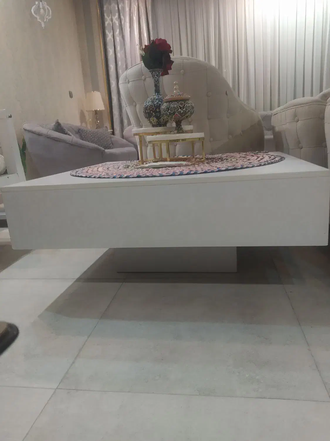 میز جلو مبلی ۱×۱و دو عدد عسلی|مبلمان خانگی و میز عسلی|کرمانشاه, |دیوار