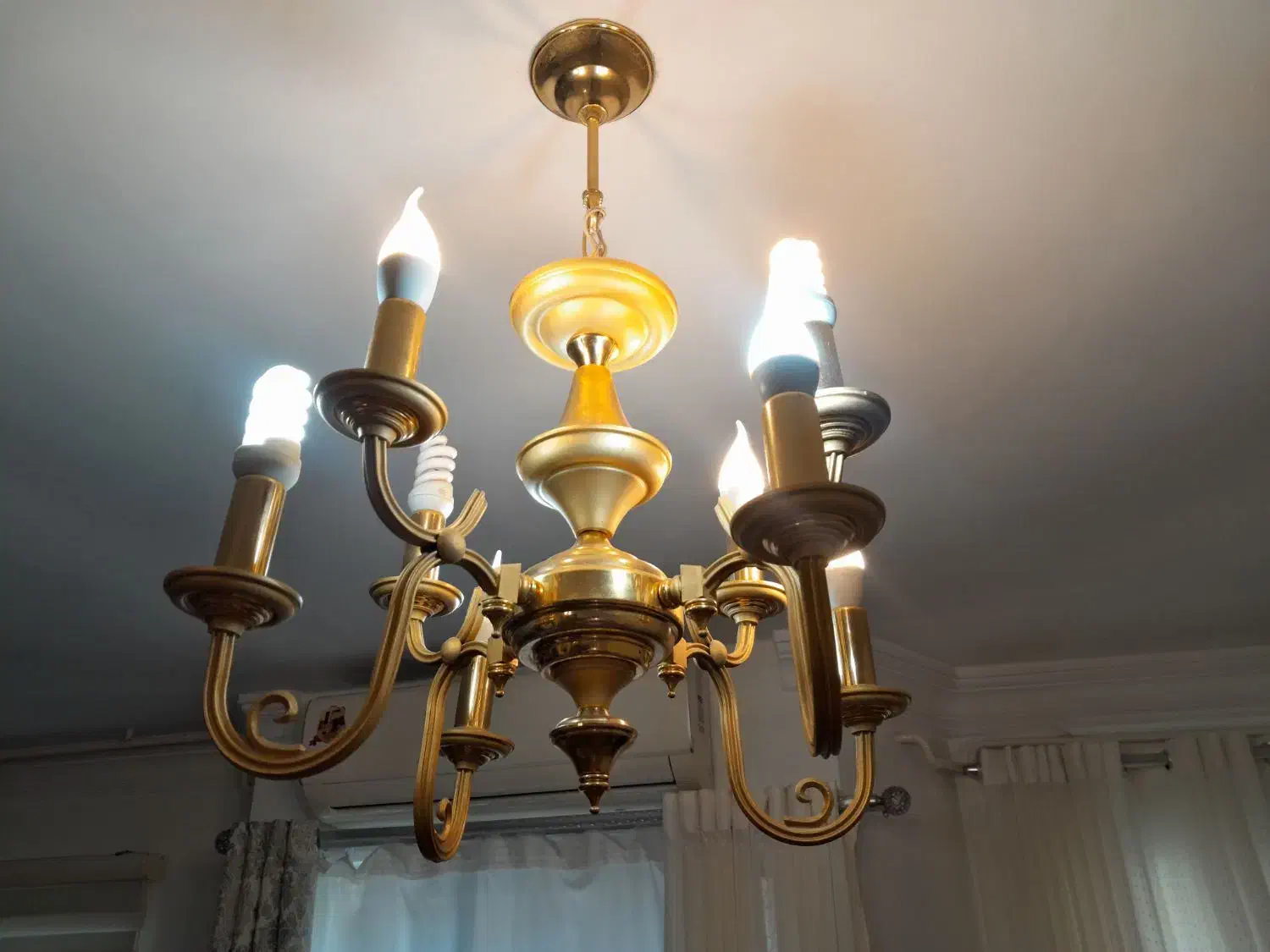 لوستر برنجی|لوستر و چراغ آویز|رشت, دیلمان|دیوار