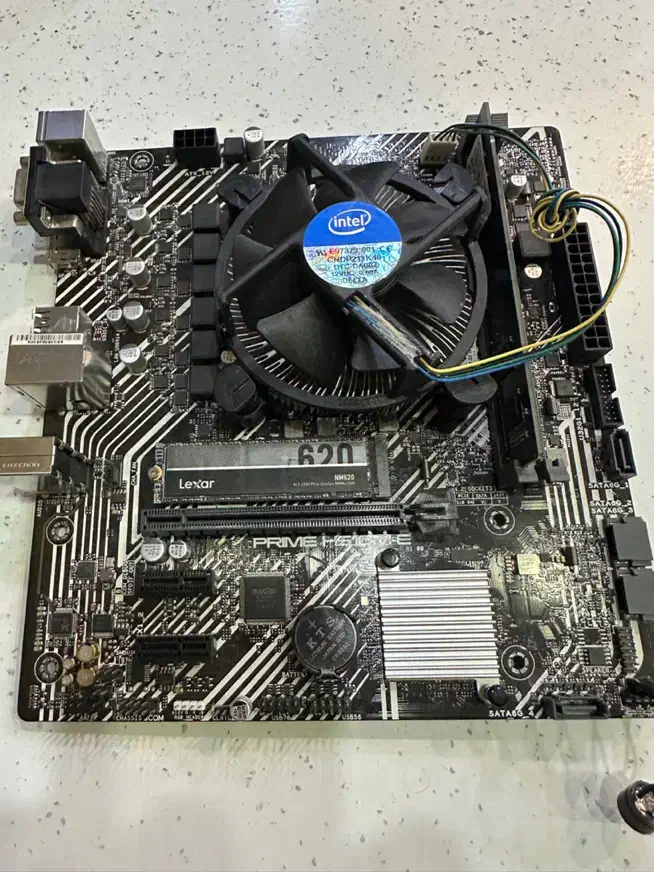 مادربرد سی پی یو و  رم ۸|قطعات و لوازم جانبی رایانه|رشت, رشتیان|دیوار