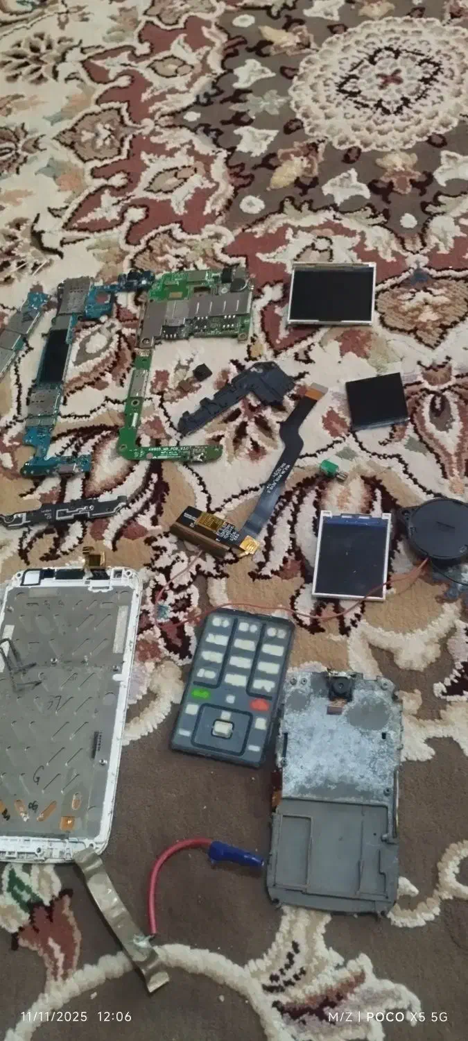 قطعات موبایل|لوازم جانبی موبایل و تبلت|محمدشهر, همایون ویلا|دیوار