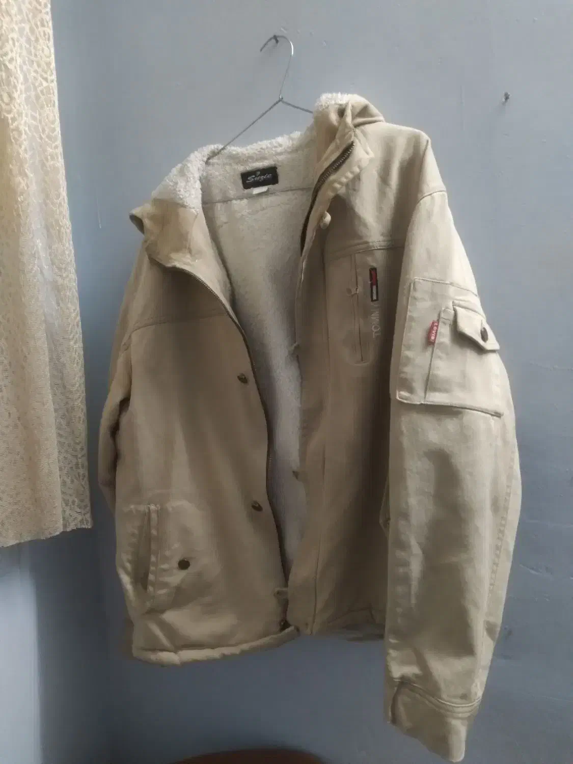 کاپشن در حد نو قیمت مناسب ۶۵۰ تومن|لباس|اسلامشهر, شهرک قائمیه|دیوار