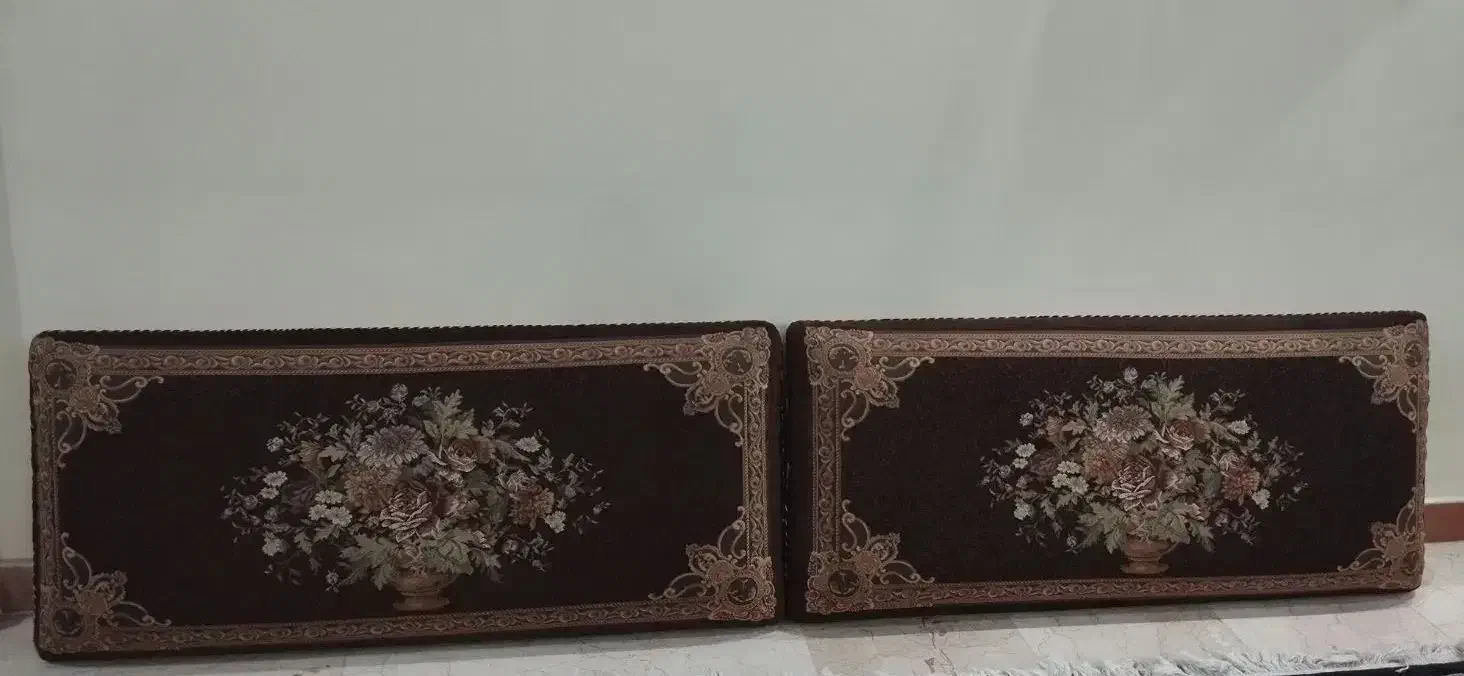 یک جفت پشتی سورمه ای درحد نو.۹۰۰تومن|پشتی|تهران, یافت‌آباد|دیوار