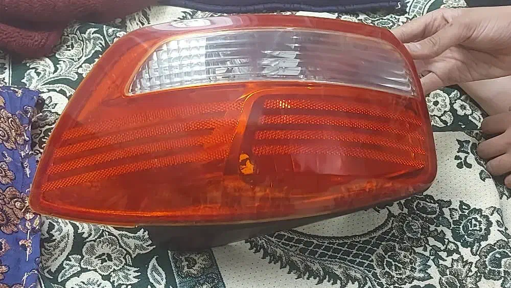 چراغ عقب تیبا 2|قطعات یدکی و لوازم جانبی|تهران, شهرک ولیعصر جنوبی|دیوار