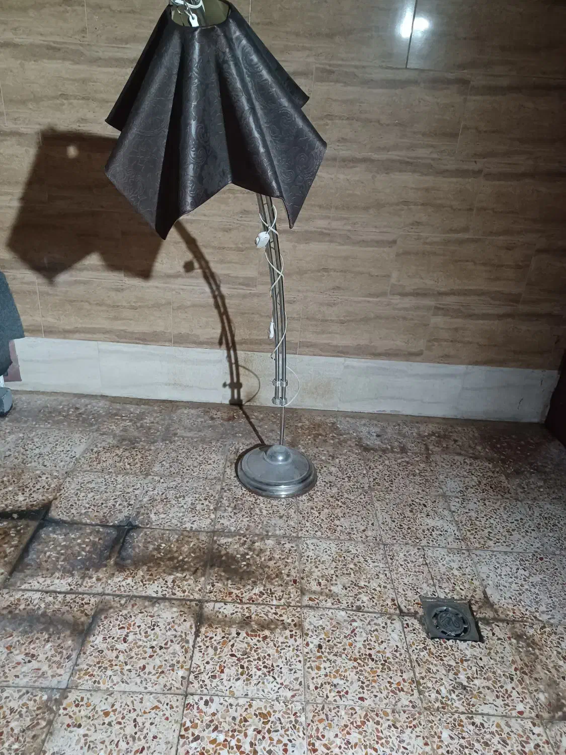 اباژور|چراغ خواب و آباژور|دوگنبدان, |دیوار