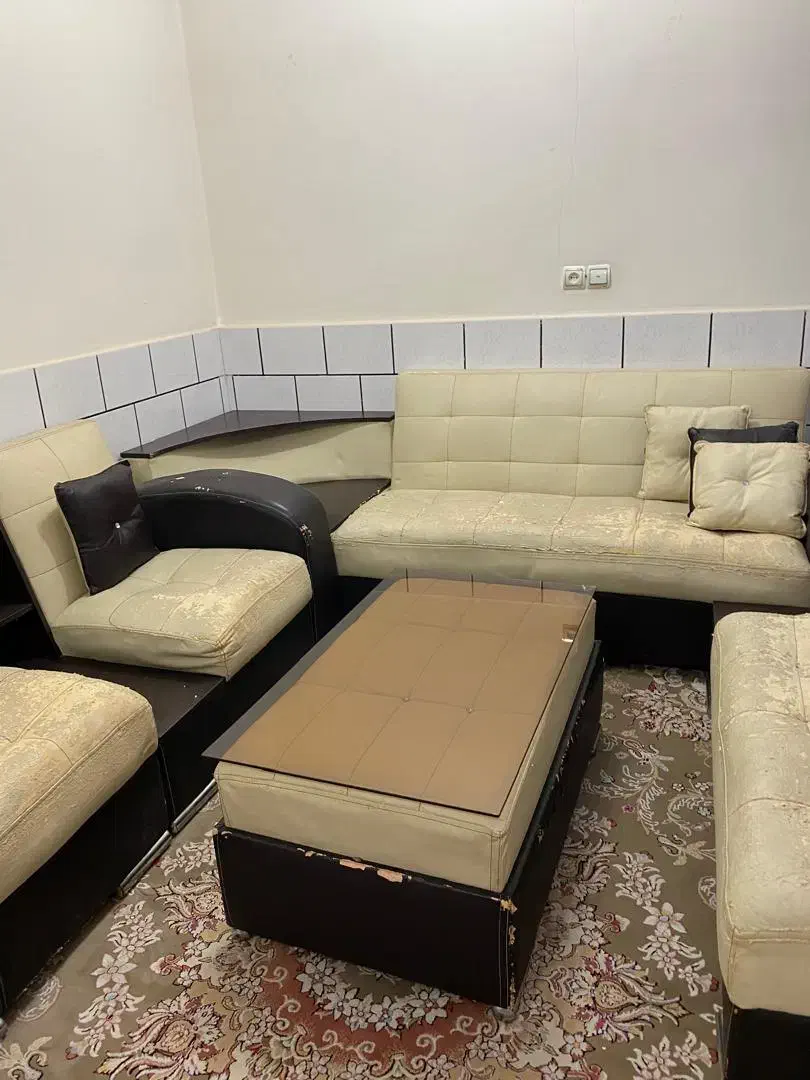 مبلمان چرم|مبلمان خانگی و میز عسلی|دزفول, |دیوار