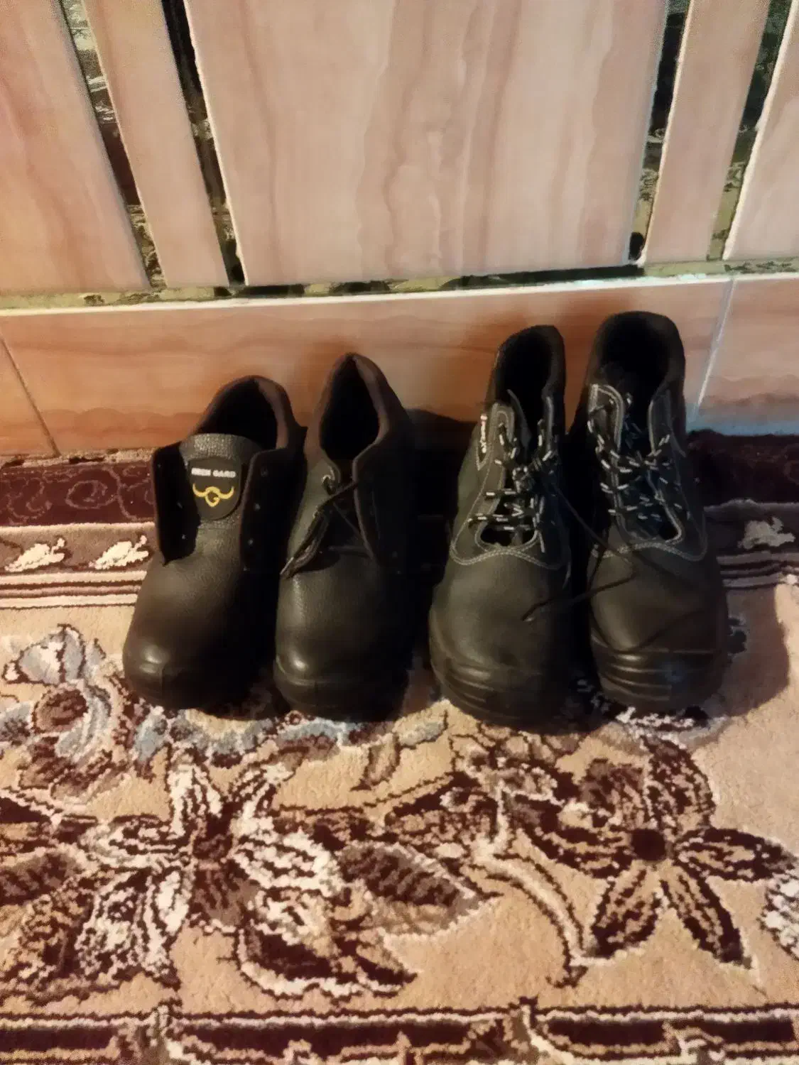 دو عدد کفش ایمنی نو مناسب برا کار|کیف، کفش، کمربند|داراب, |دیوار