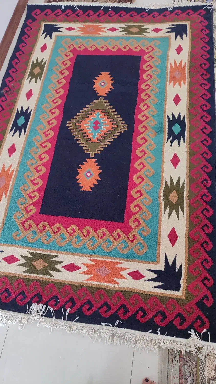 فرش|فرش|نیشابور, شهرک بسیج|دیوار