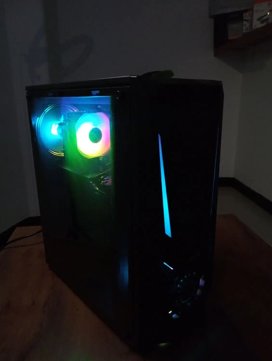 کیس  خفن  گیمینگ|رایانه رومیزی|اهواز, ۳۰ متری|دیوار