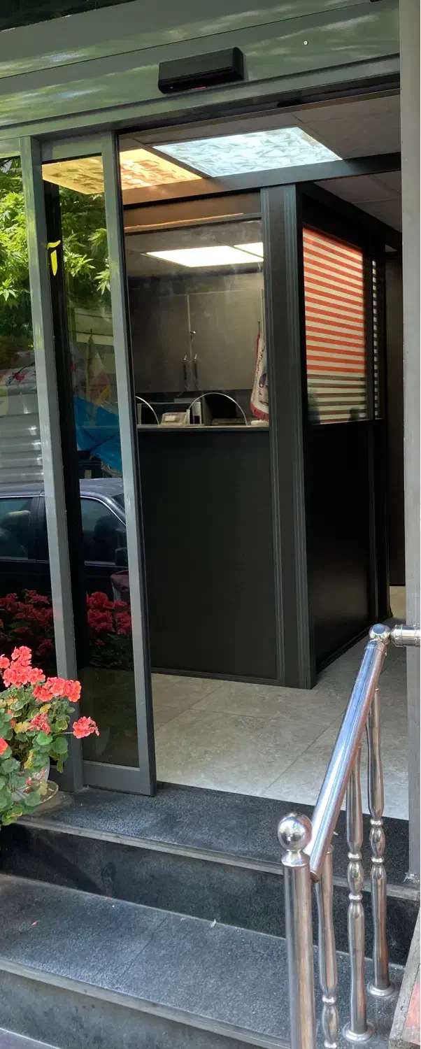 استخدام راننده با اتومبیل مدل بالا آژانس جردن|استخدام حمل و نقل|تهران, جردن|دیوار