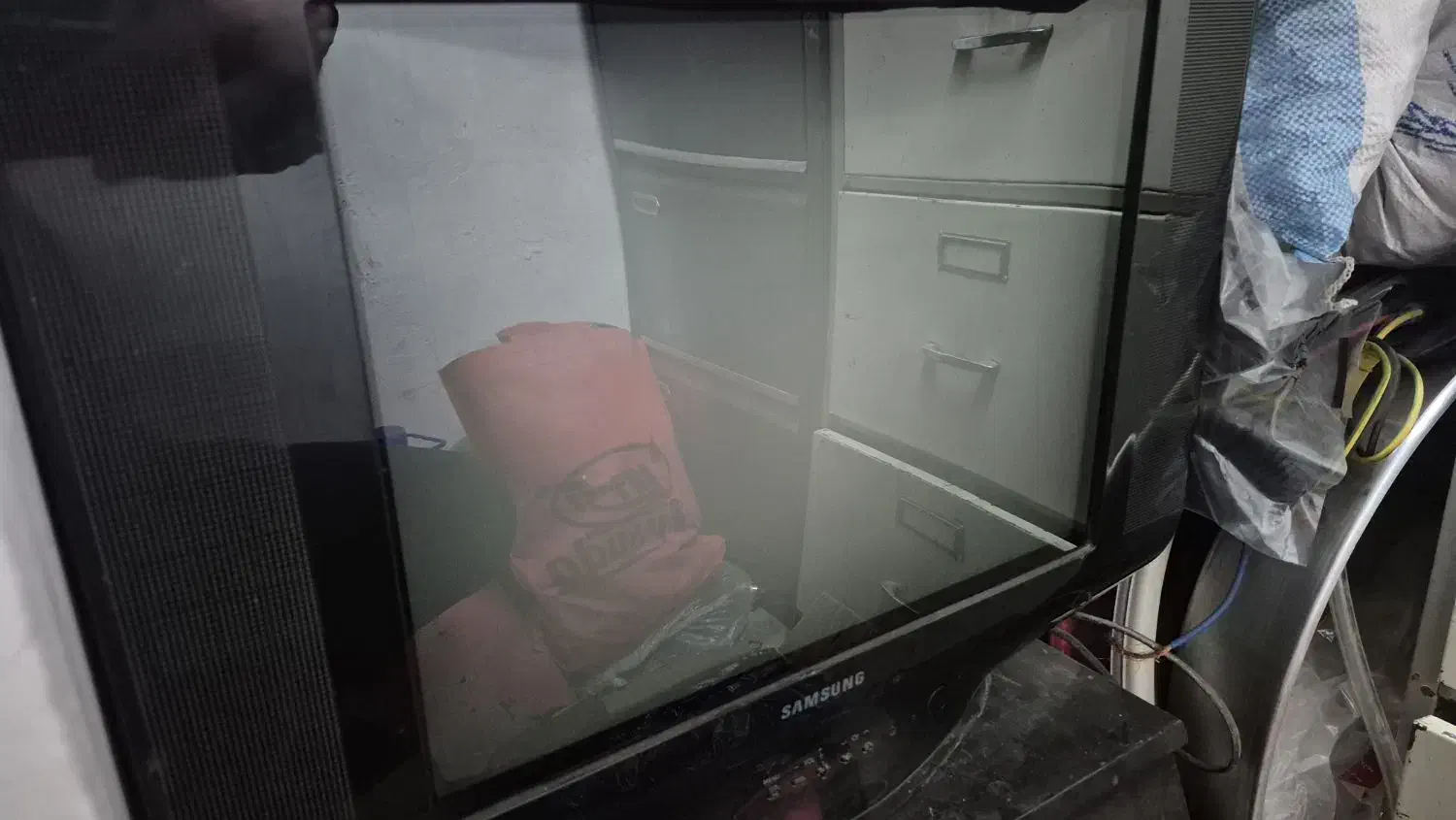 تلویزیون ۲۱|تلویزیون و پروژکتور|تهران, شهرک فردوس (حسینی)|دیوار