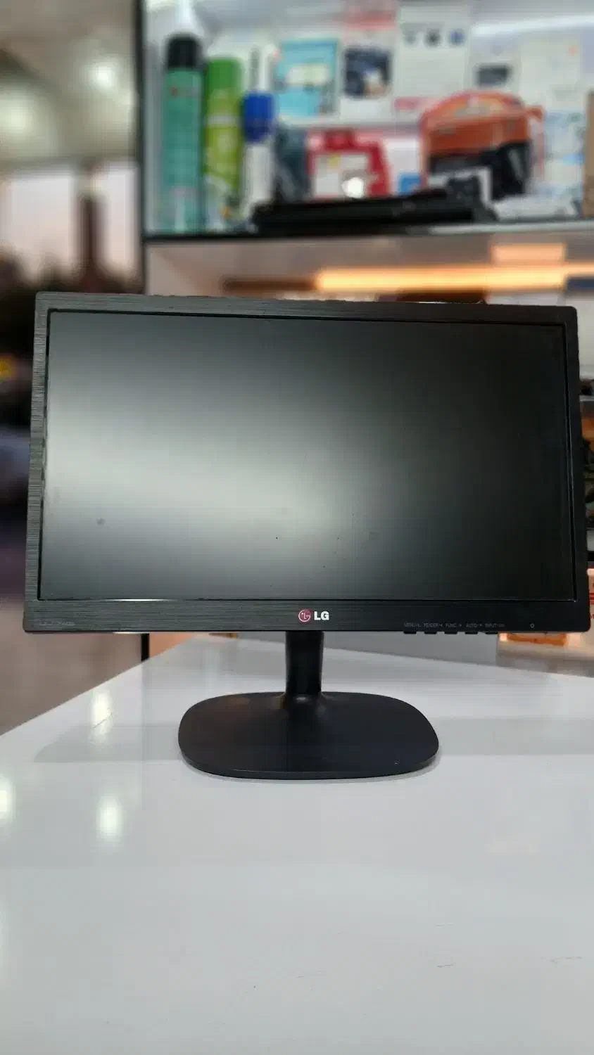 ال ای دی الجی در حد نو|قطعات و لوازم جانبی رایانه|شیراز, تندگویان|دیوار