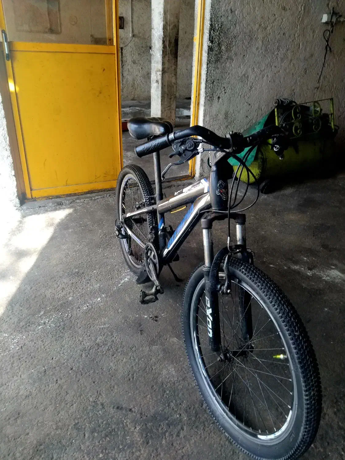 دوچرخه آلمنیوم|دوچرخه، اسکیت، اسکوتر|رشت, پل تالشان|دیوار