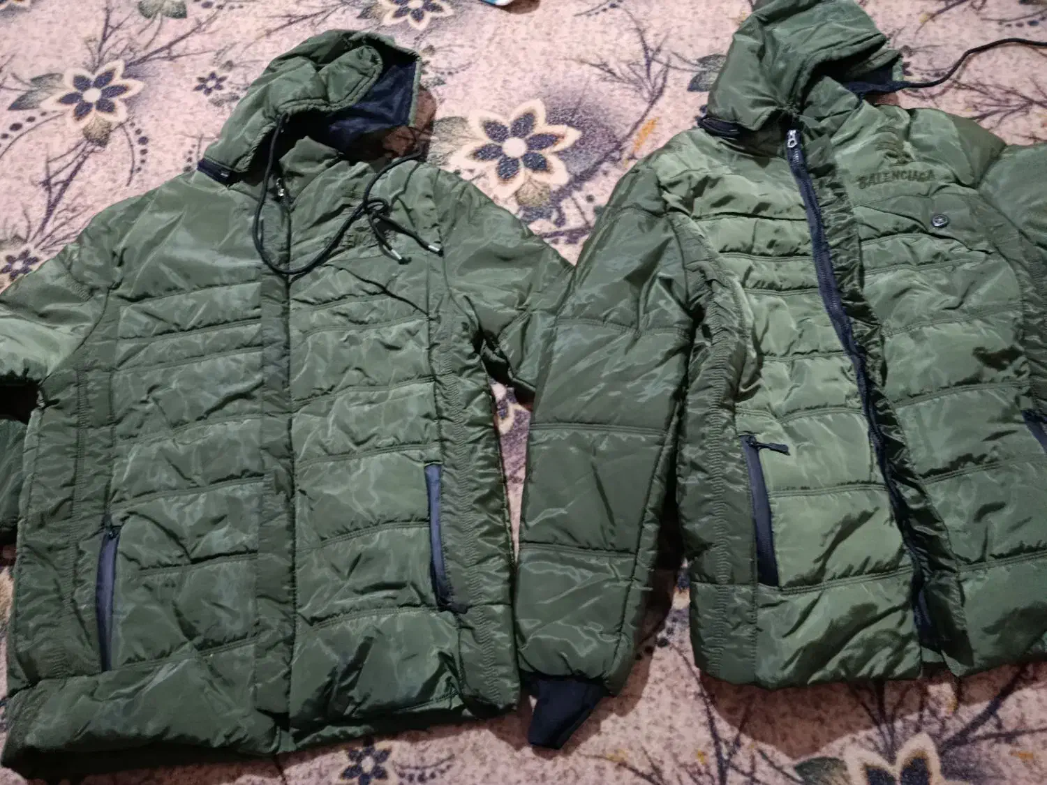 دوتا کاپشن|لباس|مسجد سلیمان, |دیوار