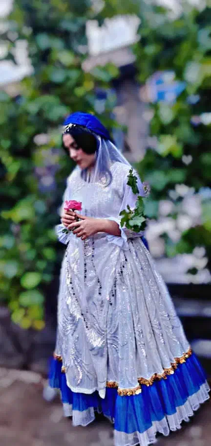 لباس محلی خوشکل وشیک|لباس|فسا, |دیوار