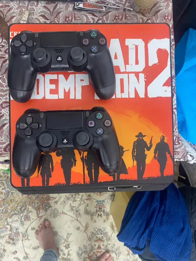 دستگاه ps4 اسلیم ۱ ترا|کنسول، بازی ویدئویی و آنلاین|لنگرود, |دیوار