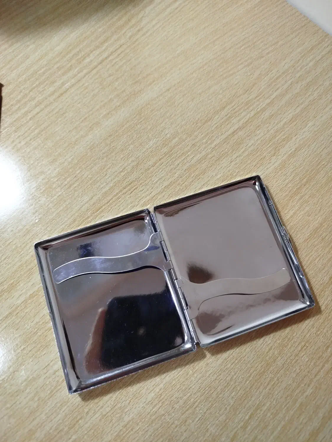 جاسیگاری استیل در حد نو|زیورآلات و اکسسوری|تهران, امیریه|دیوار