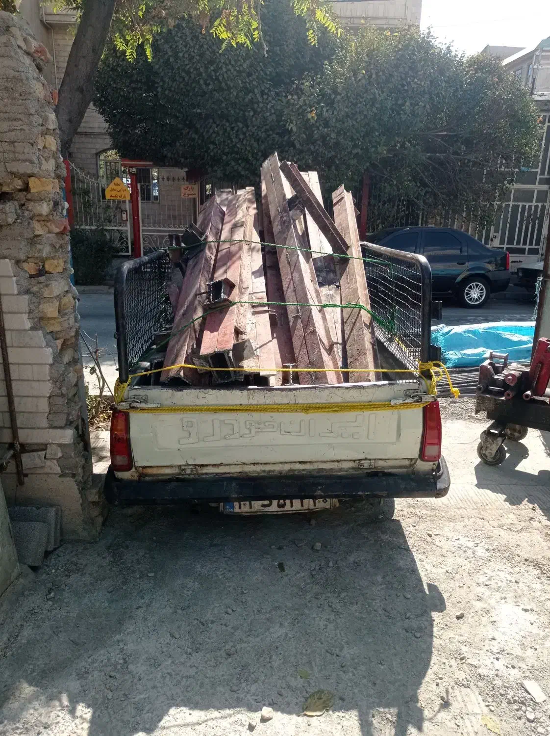 فروشنده ضایعات خرید آهن آلومینیوم شیرآلات ضایعاتی|عمده‌فروشی|تهران, ازگل|دیوار