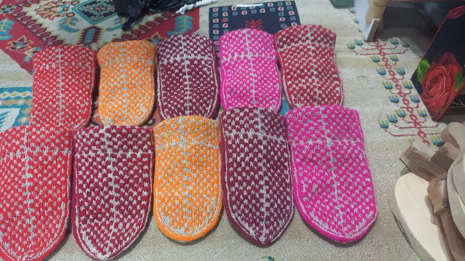 جوراب مخصوص بازی|لباس|بانه, |دیوار