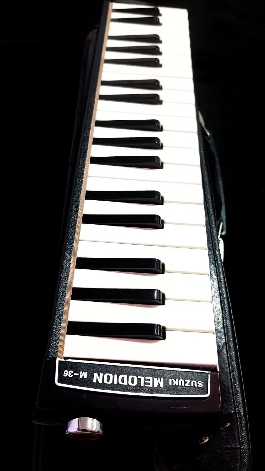 ملودیکا سوزوکی اصل ژاپن|سازهای بادی|تهران, تهرانسر غربی|دیوار