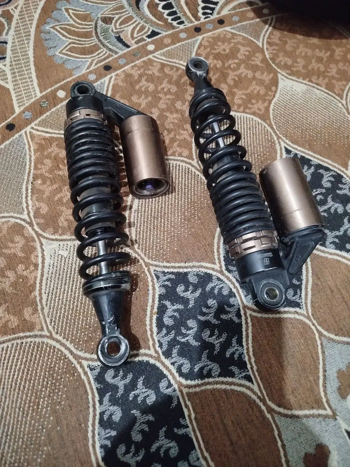 کمک فنر. بادی 200|قطعات یدکی و لوازم جانبی|یزد, |دیوار